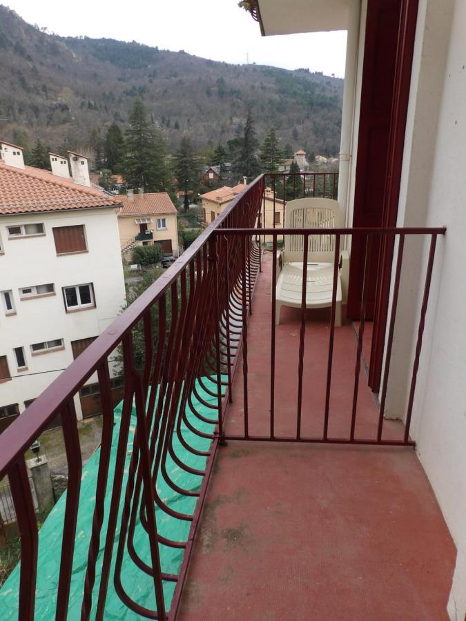 Hebergement Des Thermes Верне-ле-Бен Екстериор снимка